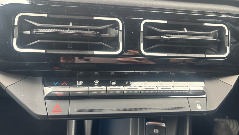 Renault 4 110kW Iconic+ 52kWh Comfort range 5dr Auto Electric Estate